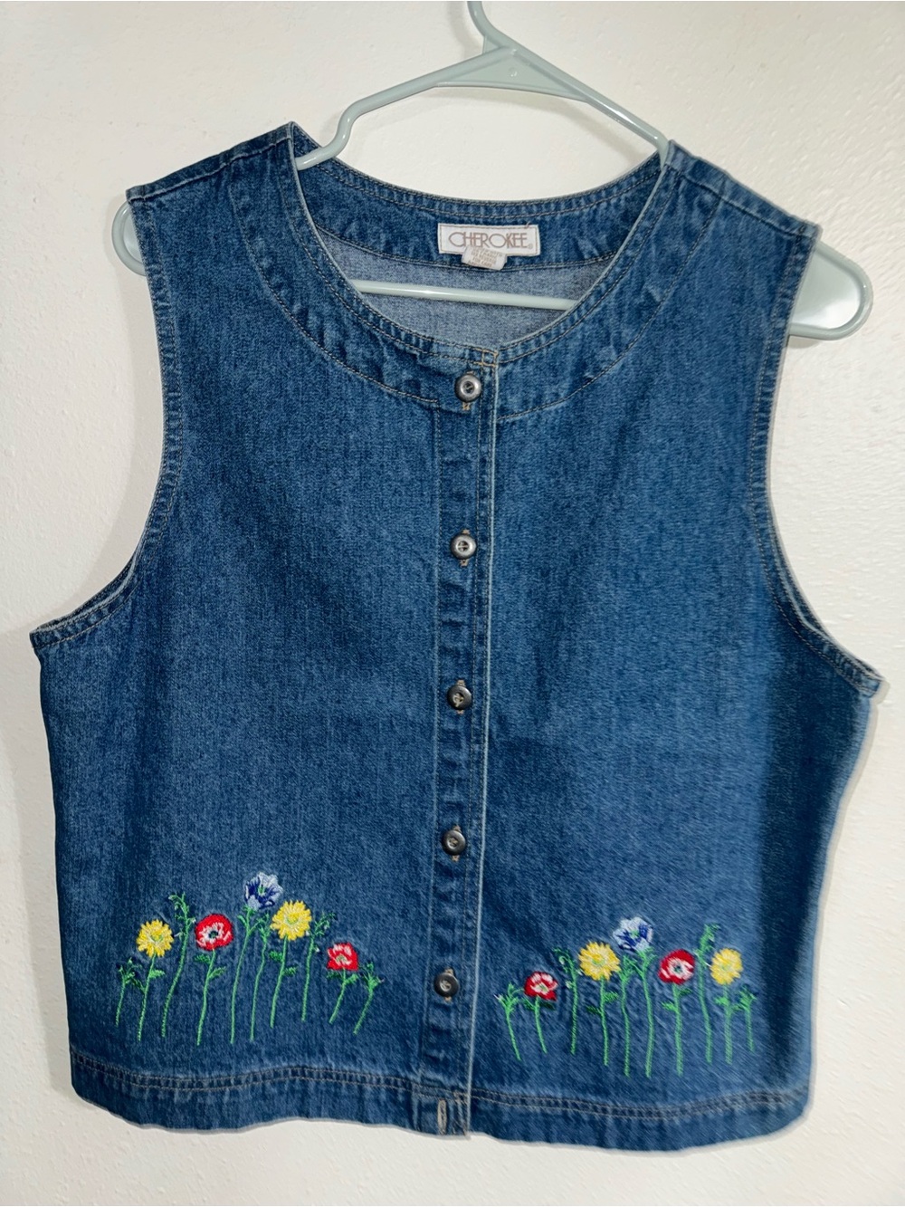 Vintage 90s Cherokee Women’s Blue Denim Button-Front Tank with Floral Embroidery